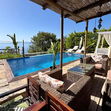 Panaromic Seaview With Pool 法拉尔雅